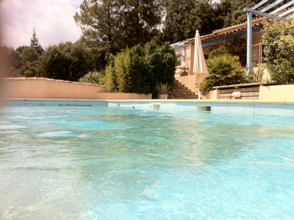 Villa Ales vue avec piscine